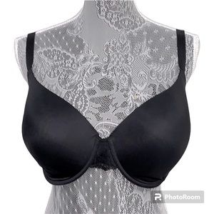 Bali‎ 36DD black converitable bra.  Padded with underwire.  EUC